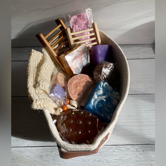 Soap Gift Basket, White Oval Woven Rope, Handmade Soaps ( PRICE IS FIRM ) - Picture 4 of 9